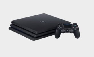 پلی استیشن 4