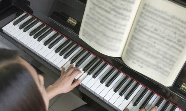 آموزش پیانو بدون نیاز به استاد و بصورت خودآموز - ویجیاتو