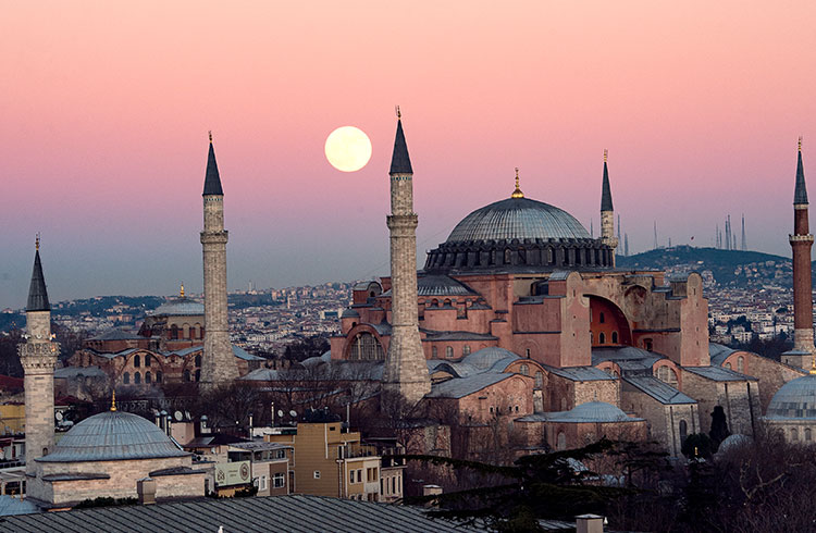 اپلیکیشن های مورد نیاز سفر به ترکیه