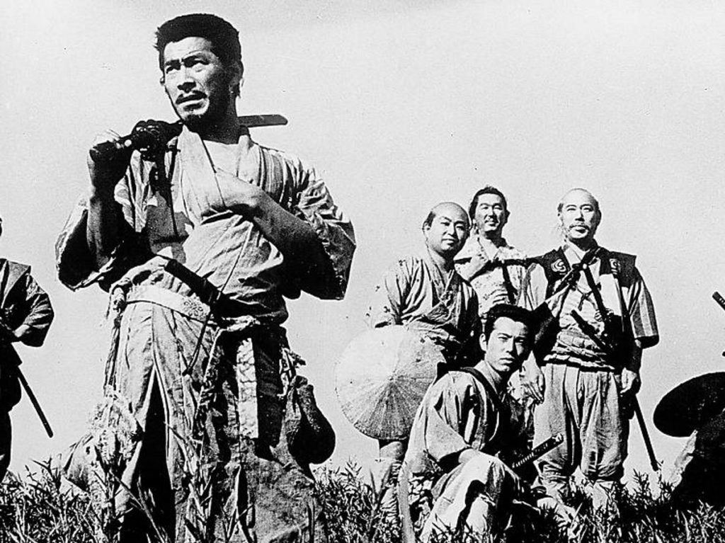 هفت سامورایی ساخته آکیرا کوروساوا جزو بهترین فیلم های اکشن تاریخ به حساب می‌آید