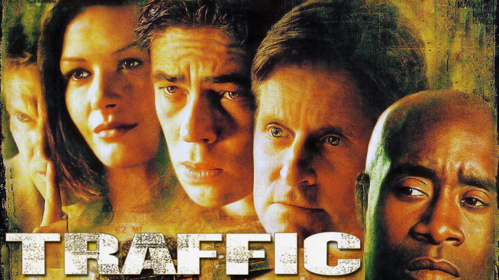 حضور ستارگانی همچون بنسیو دل‌تورو، کاترینا زیتا جونز و مایکل داگلاس در یکی از بهترین فیلم های جنایی قرن ۲۱ با نام ترافیک