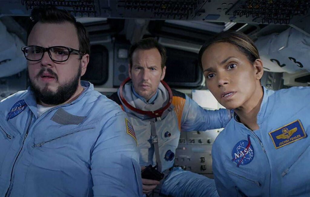 نقد فیلم Moonfall