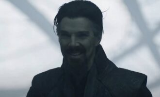 دکتر استرنج تاریک - Banner