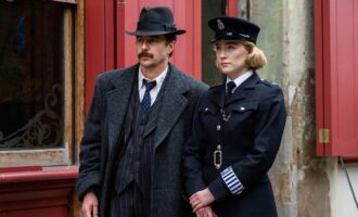 فیلم See How They Run