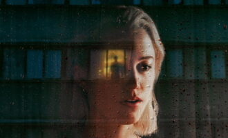 نقد فیلم Watcher