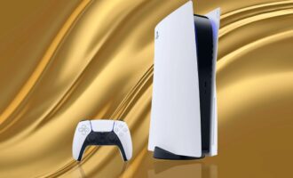 استفاده عمودی از پلی استیشن ۵