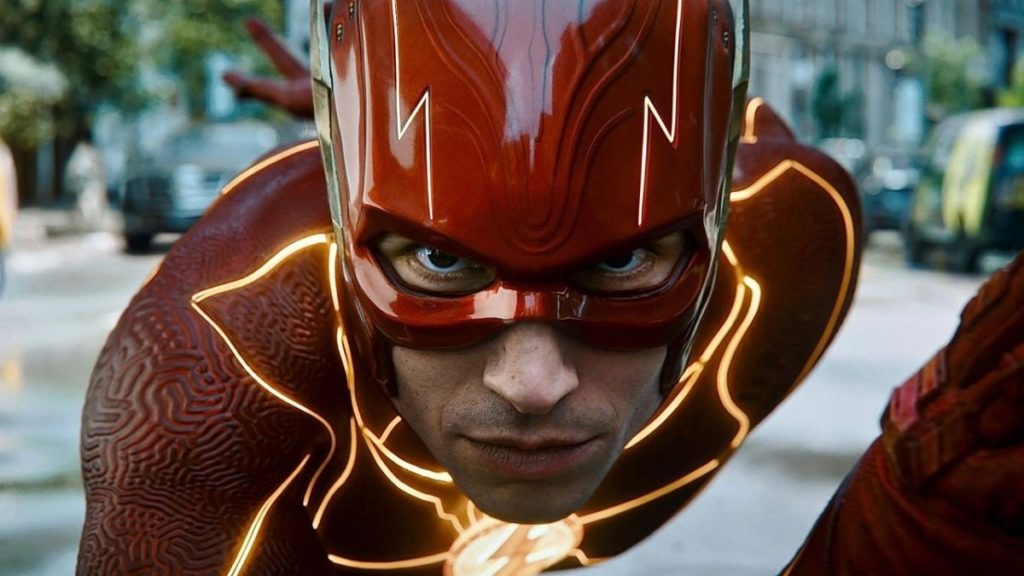 ازرا میلر برای فیلمبرداری مجدد The Flash بازگشته است