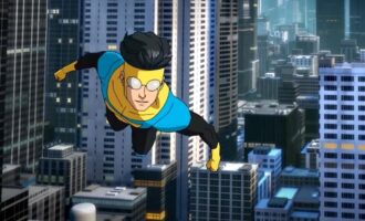 فیلم لایو اکشن Invincible