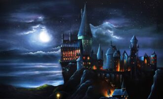 مدرسه جادویی - Banner