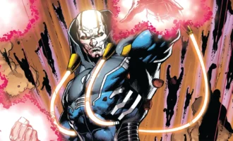 پیرترین شخصیت‌های دی‌سی - Banner