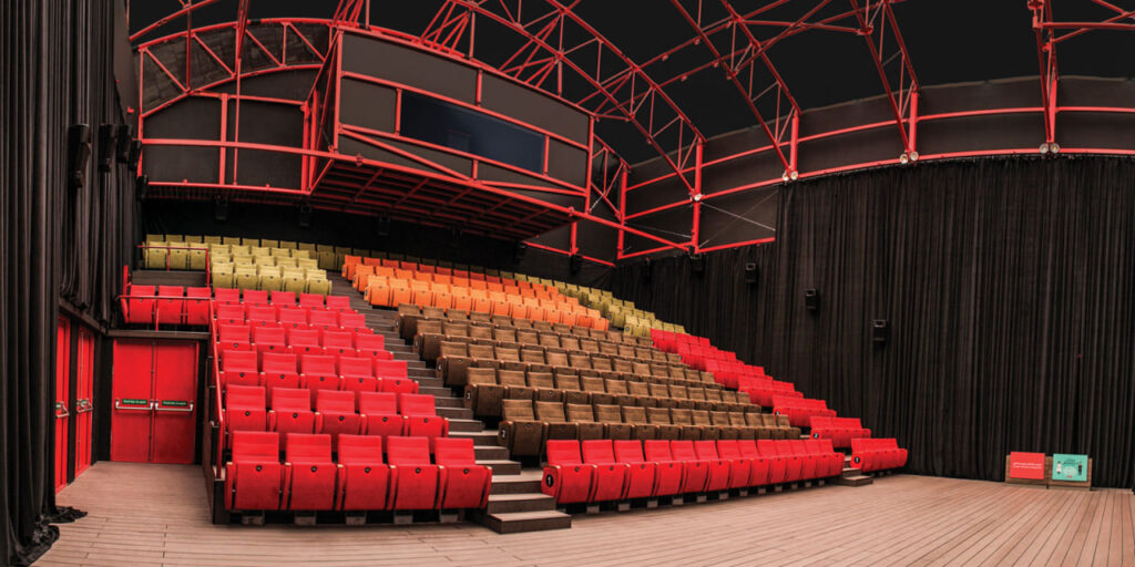 قیمت بلیت سینماها از سال آینده شناور می‌شود - ویجیاتو