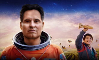 نقد فیلم A Million Miles Away