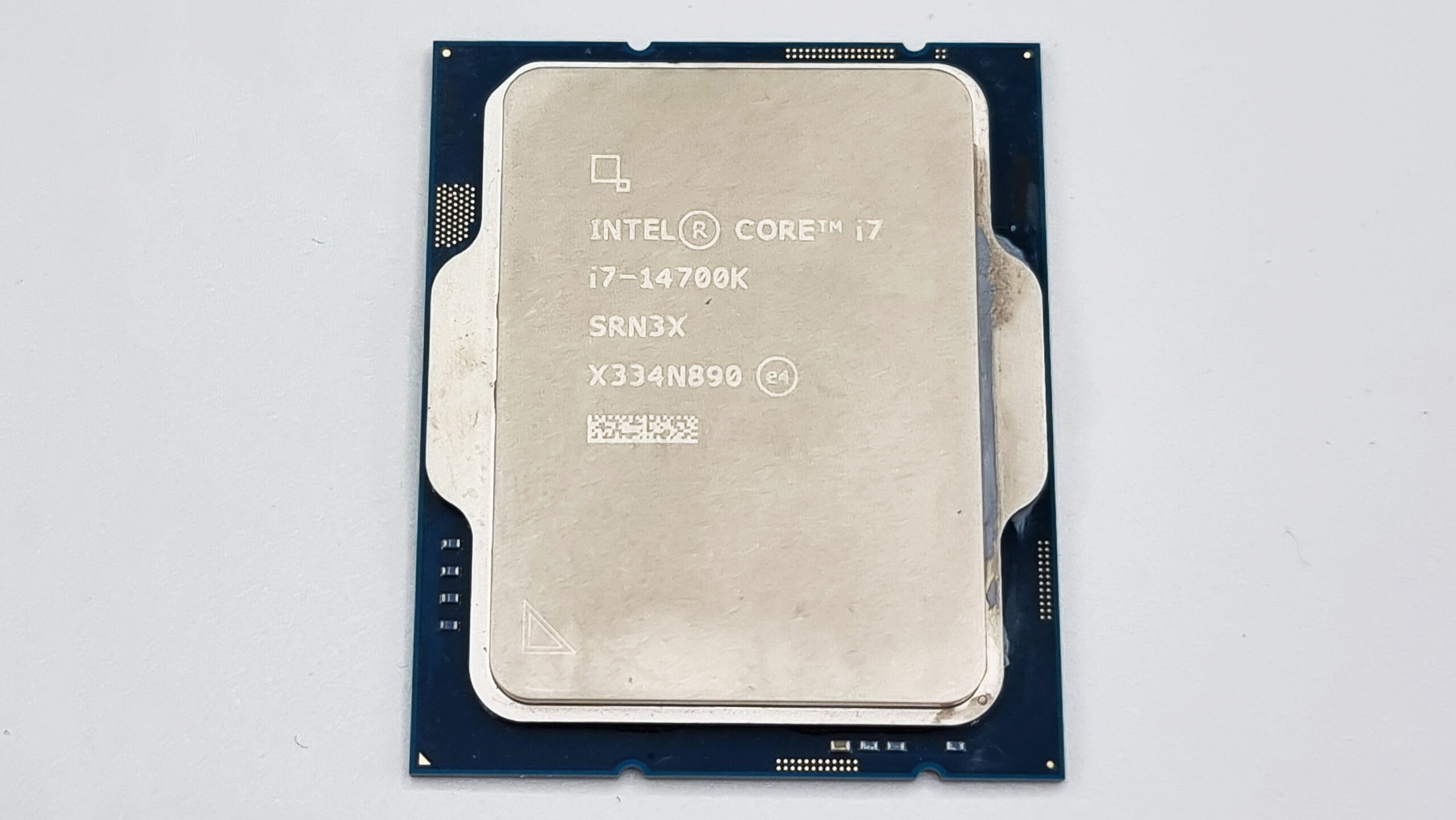 تصویری از پردازنده Intel Core i7 14700K برای فتوشاپ