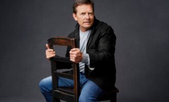 ۱۵ سلبریتی با بیماری‌ مزمن