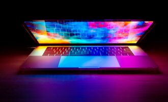 اشتباه‌های گران قیمت هنگام خرید لپ‌تاپ