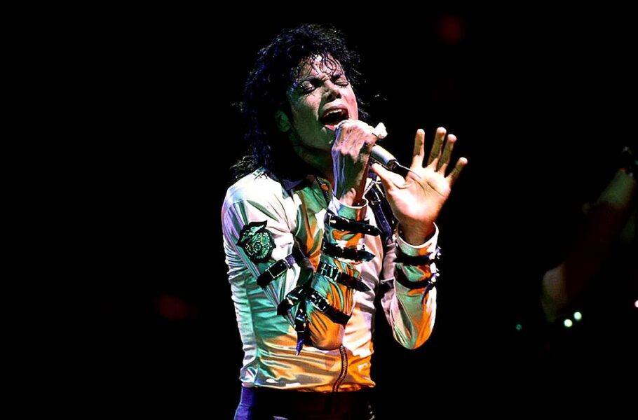 تاریخ اکران فیلم زندگی‌نامه مایکل جکسون به پاییز سال بعد موکول شد