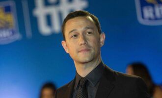 ان هتوی در جدیدترین تجربه کارگردانی جوزف گوردون لویت نقش اصلی را خواهد داشت