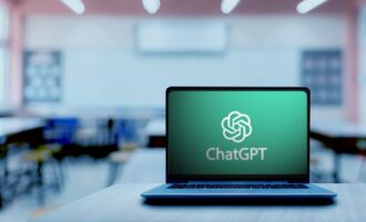 چرا چت جی پی تی به ابزاری محبوب برای دانشجویان تبدیل شده است؟