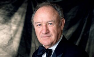 جین هکمن در سن ۹۵ سالگی درگذشت