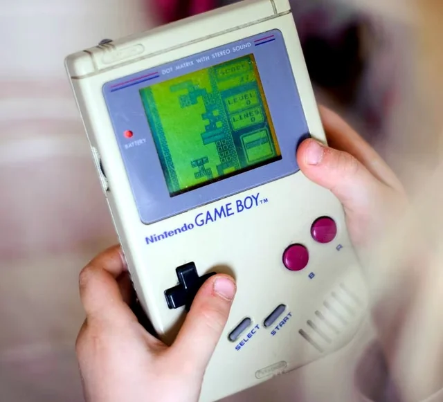 تاریخچه کامل بازی تتریس (Tetris) | تولد یک افسانه در دل جنگ سرد