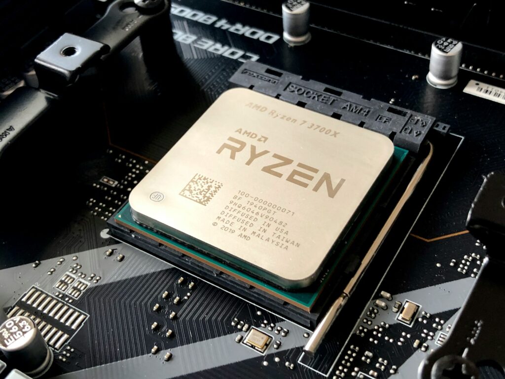 پردازنده ای‌ام‌دی Ryzen ۷ ۳۷۰۰X