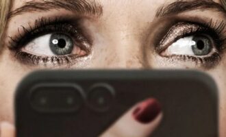 نقد فیلم Drop - یه مادر خوب، آدم میکُشه