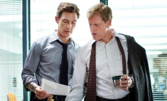 خالق سریال True Detective ایده بازگشت متیو مککانهی و وودی هارلسون را مطرح کرد