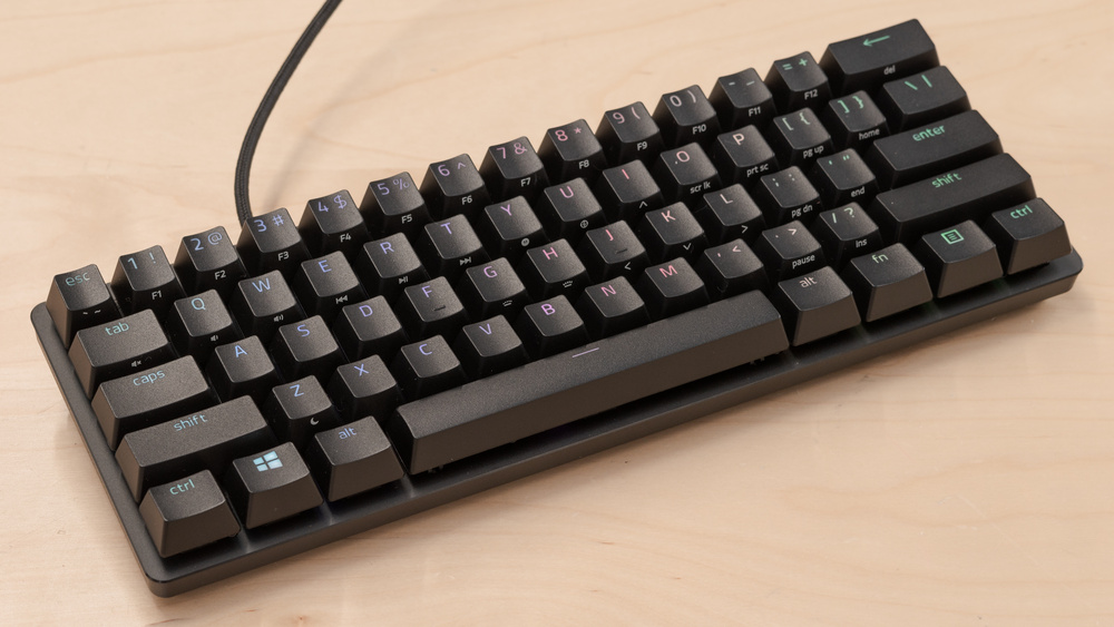 راهنمای خرید کیبورد Razer Huntsman Mini - 5 کیبورد گیمینگ مناسب استریمرها و تولیدکنندگان محتوا