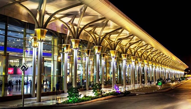 از فرودگاه مشهد تا فرودگاه اصفهان