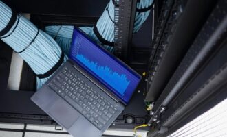 معرفی بهترین آی پی ثابت برای ترید