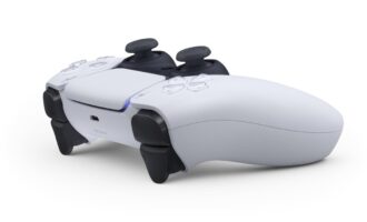 بسیاری از کاربران پلی‌استیشن می‌خواستند از کنترلر خود روی چند دستگاه استفاده کنند که با محدودیت‌هایی همراه بود. اما حالا راه‌حل مشخص شد.