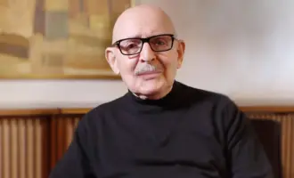 طراح لوگوی جیمز باند در ۱۰۳ سالگی درگذشت