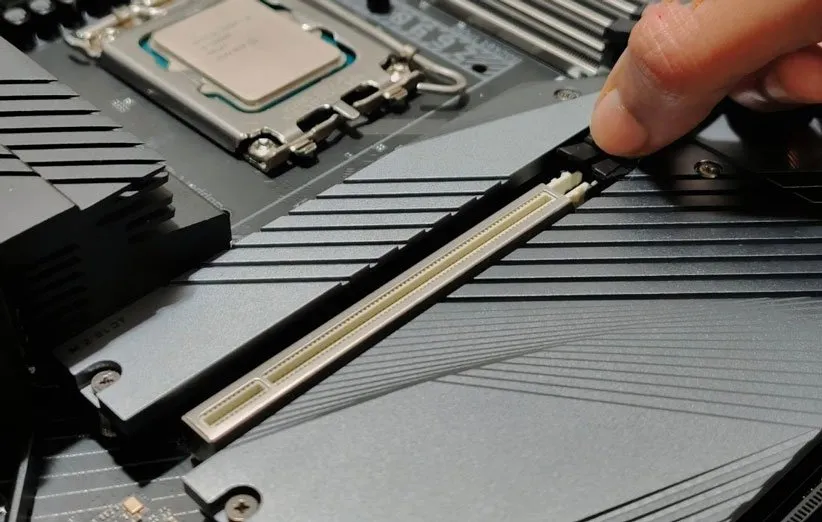 PCIe 4.0 و PCIe 5.0 چیست؟