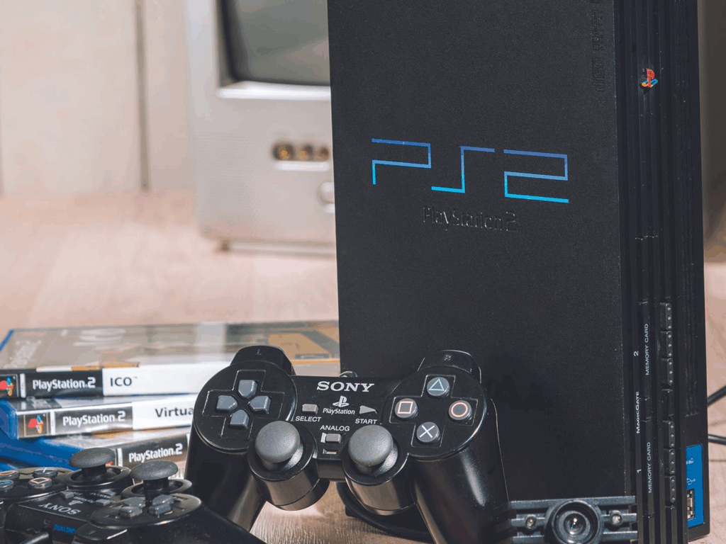پلی استیشن ۲ (PlayStation 2) سال ۲۰۰۰