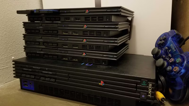 پلی استیشن ۲ (PlayStation 2) سال ۲۰۰۰