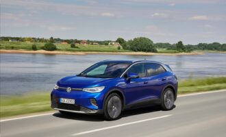 تحویل 30 روزه فولکس واگن ID.4 و سئات آتکا تنها با 50 درصد پیش پرداخت یا تحویل 15 روزه با تخفیف 200 میلیون تومانی در خرید نقدی