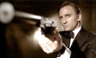 جیمز باند