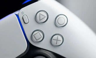 تمیز کردن منظم کنترلرهای گیمینگ