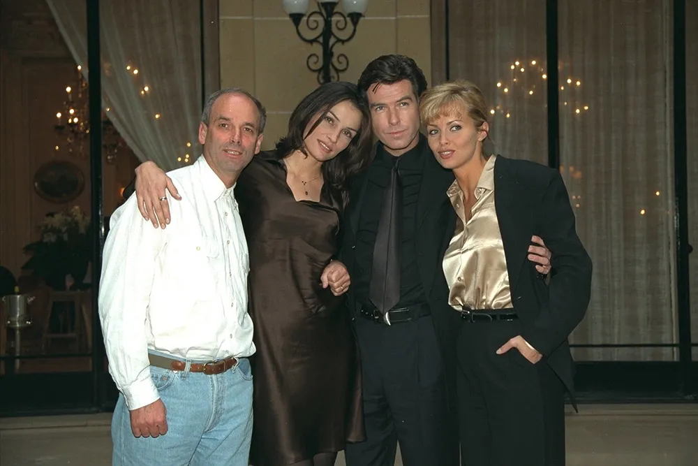 بازیگران فیلم جیمز باند