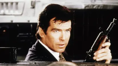 چگونه فیلم GoldenEye فرنچایز جیمز باند را نجات داد؟