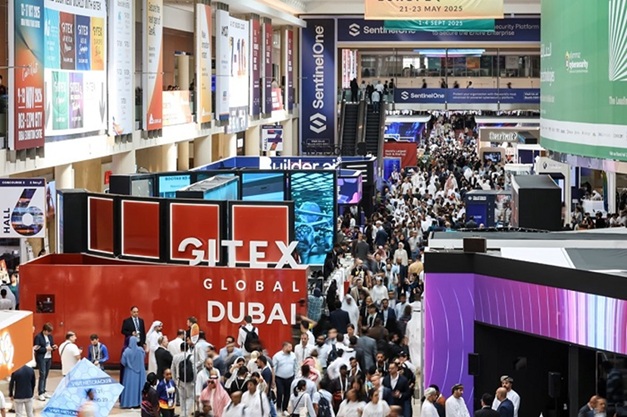 تجربه آینده فناوری در نمایشگاه جیتکس دبی با بهترین قیمت