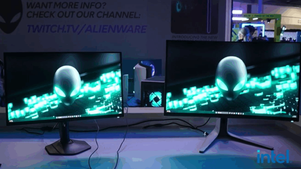 دو مانیتور گیمینگ با پس زمینه یکسان