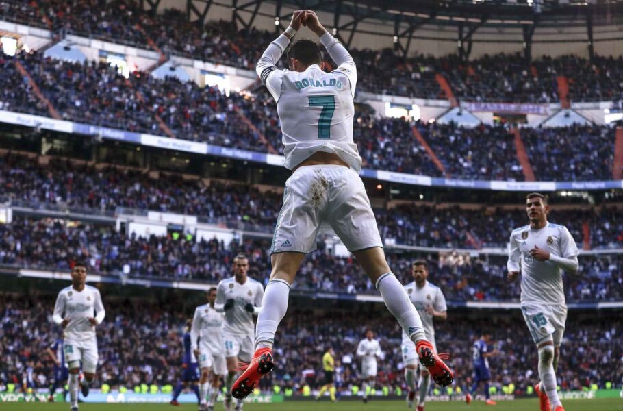 چطوری خوشحالی گل رونالدو در بازی FC 26 را انجام دهیم؟