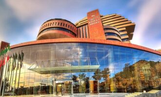 بررسی و مقایسه هتل‌ های ۵ ستاره شیراز