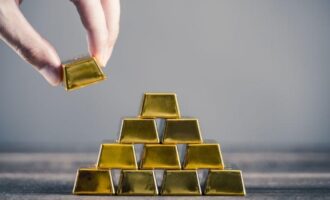 شرایط خرید طلای اقساطی با چک صیادی