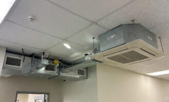 مقایسه گرمایش داکت اسپلیت با کویل آبگرم و فن کویل سقفی