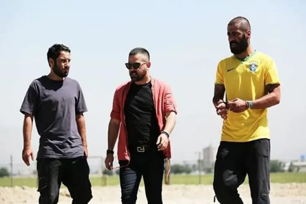 فیلم مغزهای کوچک زنگ زده