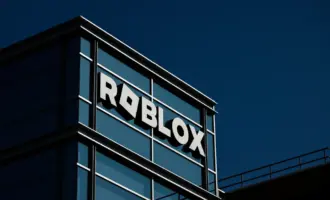 Roblox در واکنش به شکایت لس‌آنجلس: «هیچ سیستمی کامل نیست، اما امنیت اولویت ماست.»