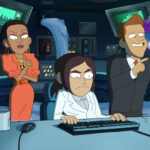 معرفی سریال Inside Job؛ طنز تند و تاریک درباره تئوری‌های توطئه