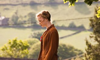 آهنگ On the nature of daylight مکس ریچر